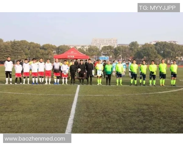 南京溧水与广西威壮的精彩对决展现足球魅力与团队精神的较量 南京溧水与广西威壮的精彩对决展现足球魅力与团队精神的较量